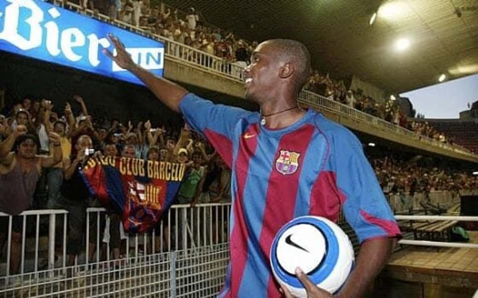 Goleador, ídolo do Barcelona e presidente: a carreira de Samuel Eto'