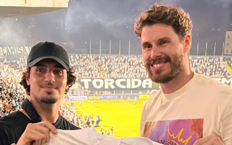 'Parças', ex-jogadores e artistas: veja quem foi à Vila Belmiro ver Neymar
