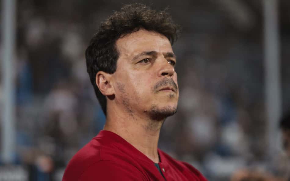 Diretor do São Paulo nega conversas por Diniz e banca Zubeldía