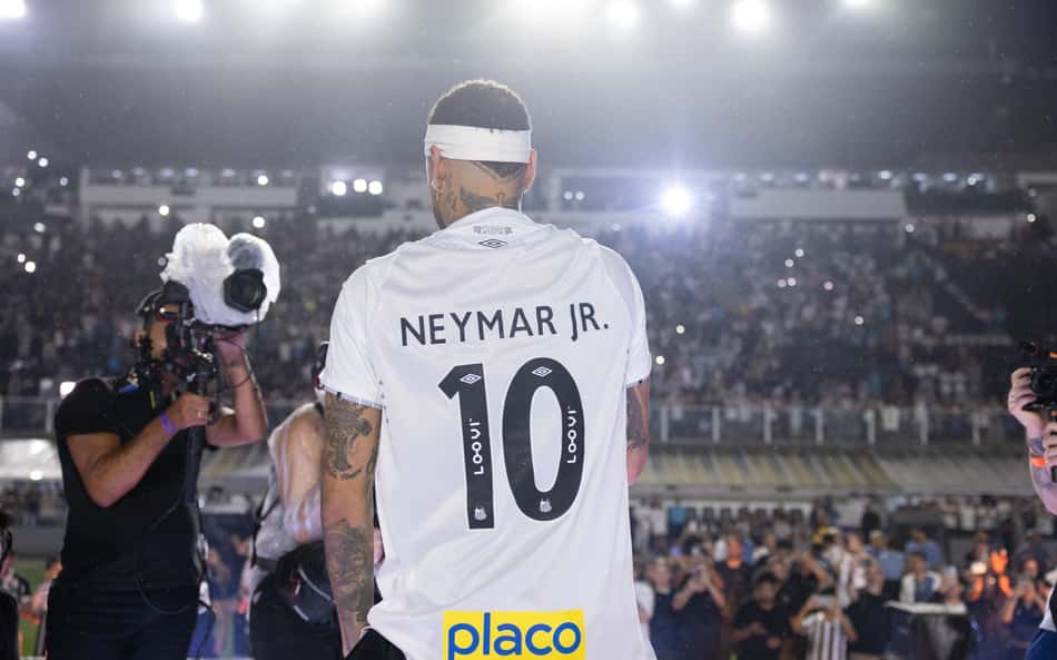 Como fãs de futebol são atraídos pelo novo 'e-commerce interativo'
