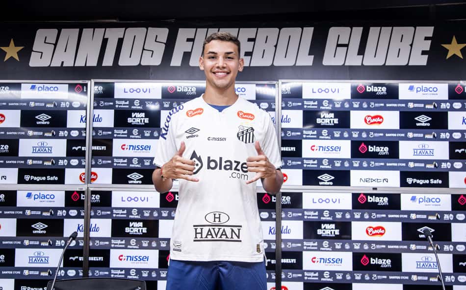 Santos: Deivid Washington é apresentado e fala sobre encontro com Neymar