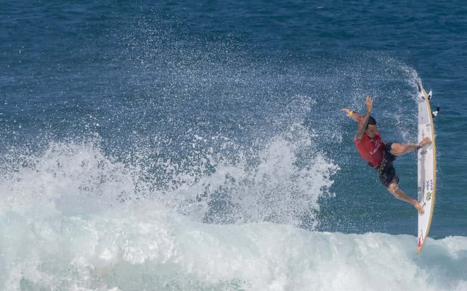 SURFING-US-HAWAII-PIPELINE-LEXUS-MEN WSL Italo