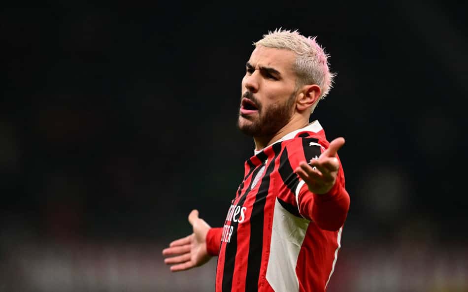AFP__20250218__36XZ9VN__v1__HighRes__FblEurC1MilanFeyenoord-scaled-aspect-ratio-512-320