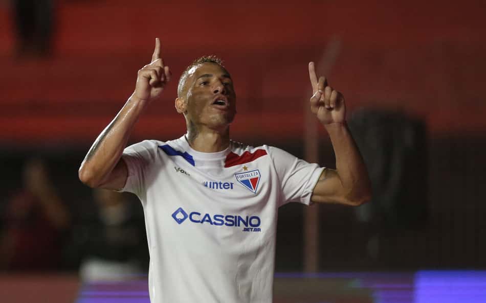 Copa do Nordeste: Fortaleza e Vitória vencem; Sampaio e América-RN empatam