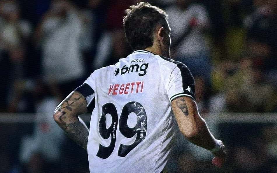 Vegetti celebra desempenho do Vasco na Copa do Brasil: 'Justificamos a vitória'