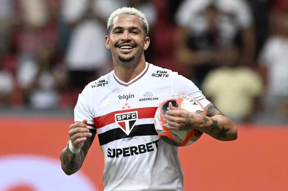 Luciano comemora gol no jogo do São Paulo contra o Velo Clube pelo Paulistão 2025
