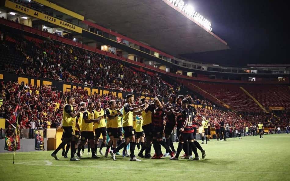 Sport 'não aceita' decreto do Governo por público zero e recorre ao Judiciário