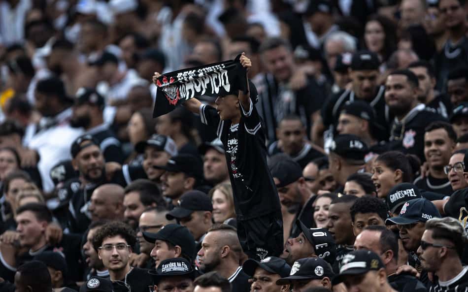 Fiel esgota ingressos e deve ampliar marca em decisão do Corinthians