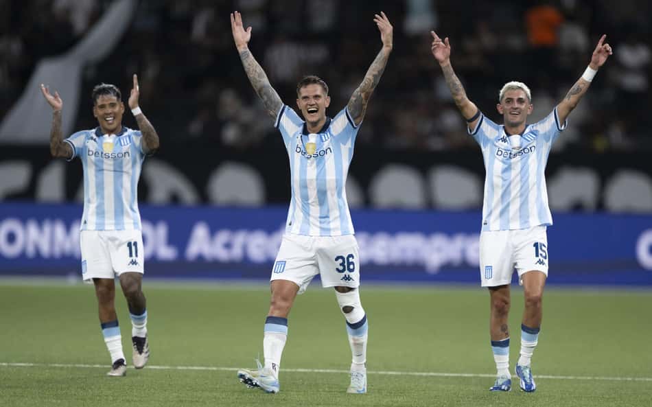 Racing é campeão da Recopa, e Botafogo acumula mais um vexame na temporada