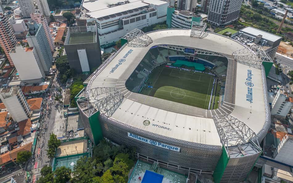 Palmeiras aumenta valor de sócio-torcedor e mira em receita milionária