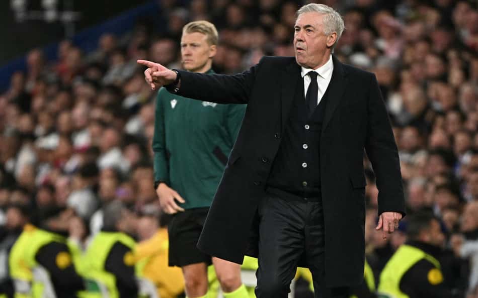 Atitude de Ancelotti com titular revolta torcedores do Real Madrid: 'Teimosia'