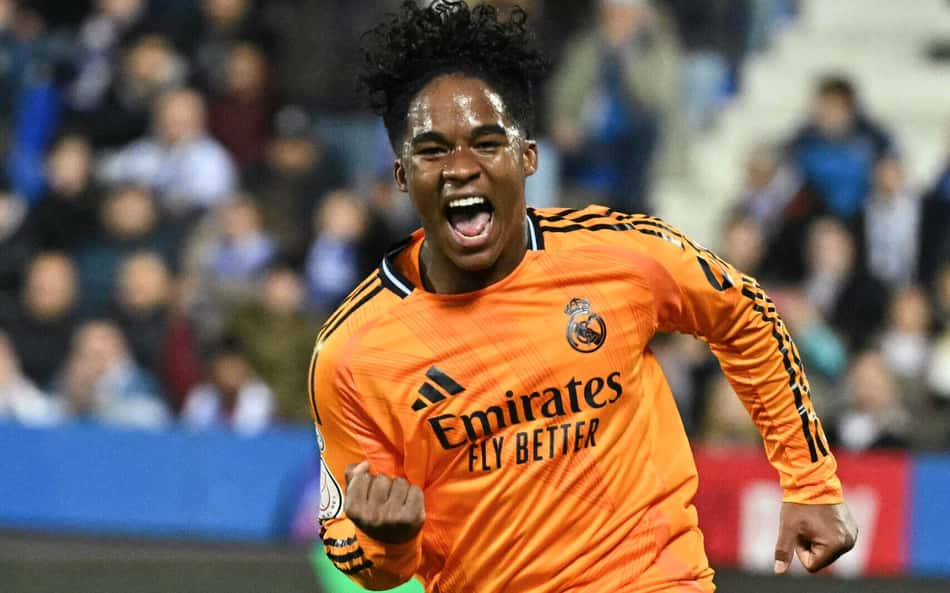 Atitude de Endrick para Neymar em jogo do Real Madrid enlouquece torcedores