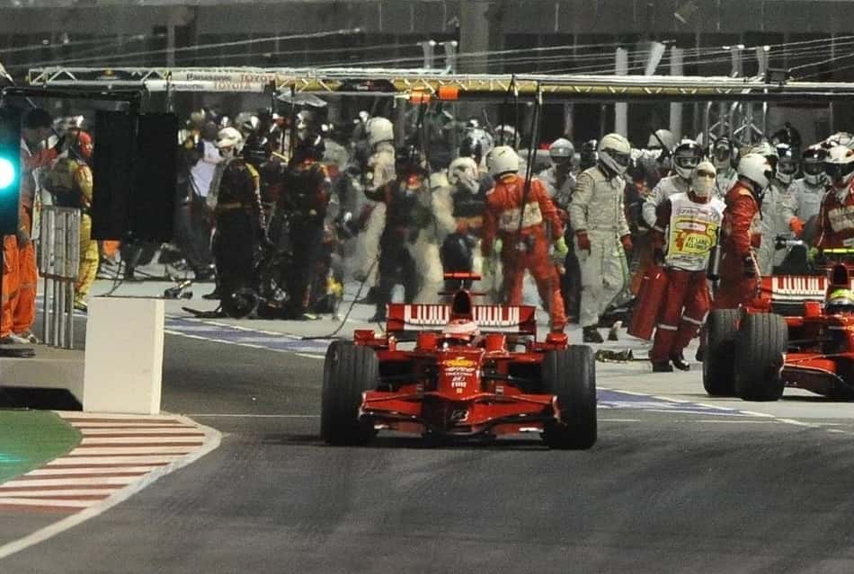 felipe-massa-raikkonen-ferrari
