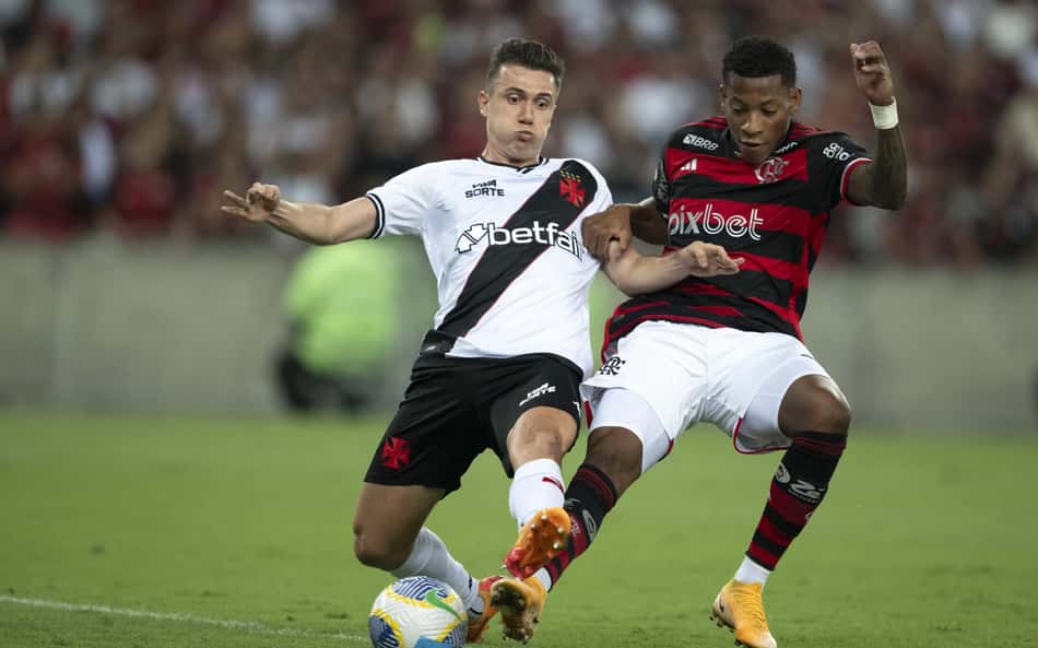 Ex-jogador de Flamengo e Vasco crava resultado do clássico e faz 'cara a cara'