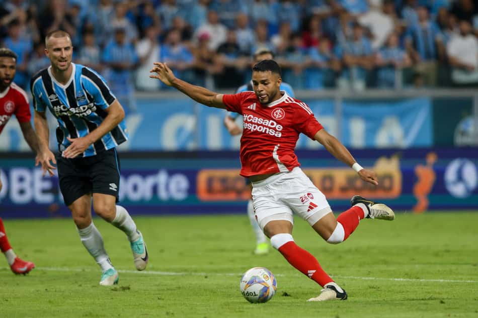 Gre-Nal 444 foi disputado na Arena do Grêmio, em Porto Alegre