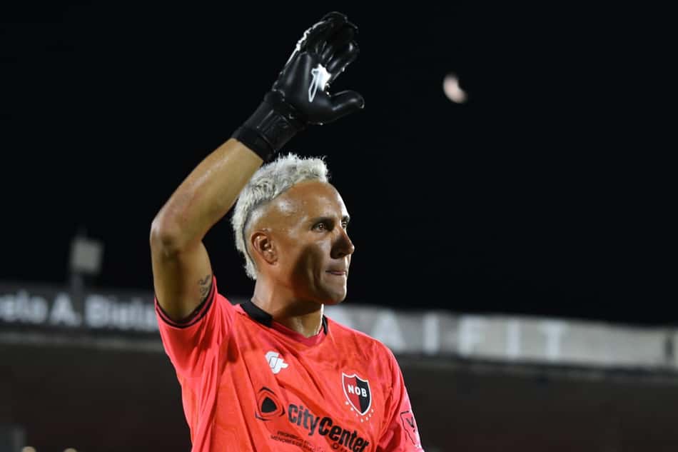 Keylor Navas em sua primeira partida pelo Newell's Old Boys (Foto: Reprodução)