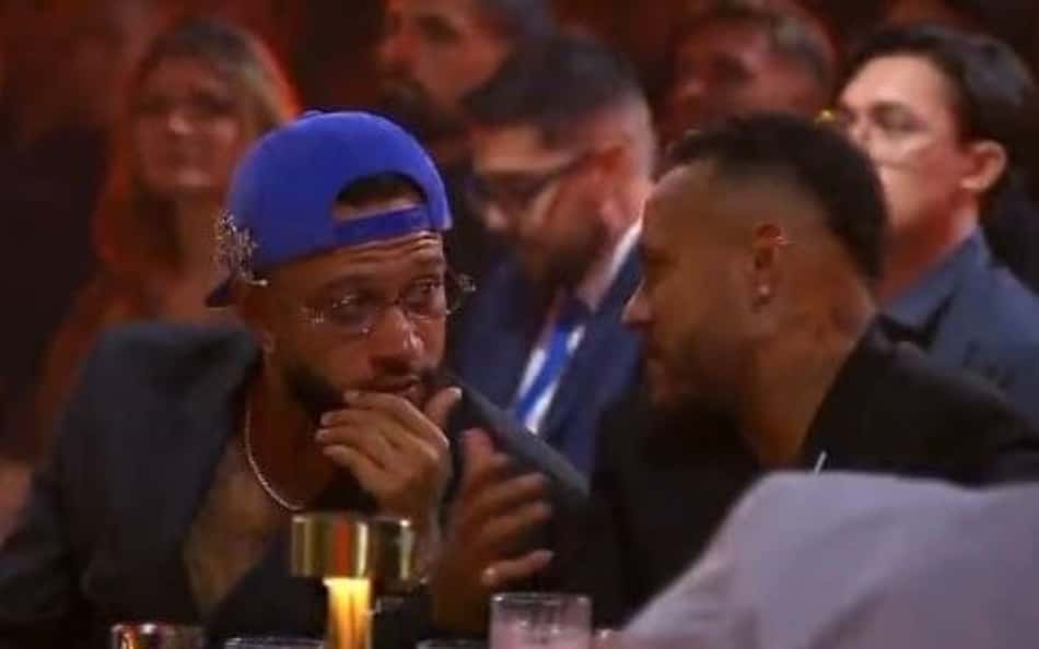 Neymar, do Santos, manda recado a MC Hariel, e Depay responde: 'Vai Corinthians'