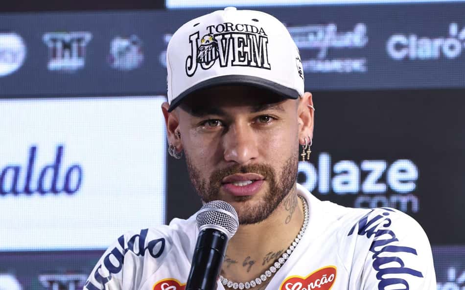 Após polêmica, Neymar rasga elogios a Jorge Iggor: 'Emoção verdadeira'
