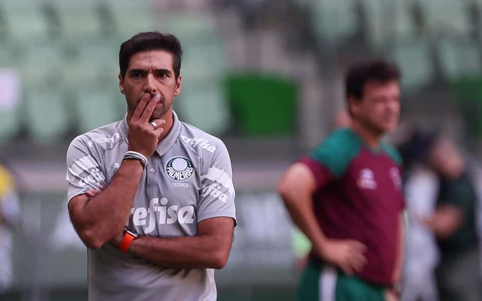 Palmeiras finaliza preparação, e Abel mantém dúvida para escalação no Derby