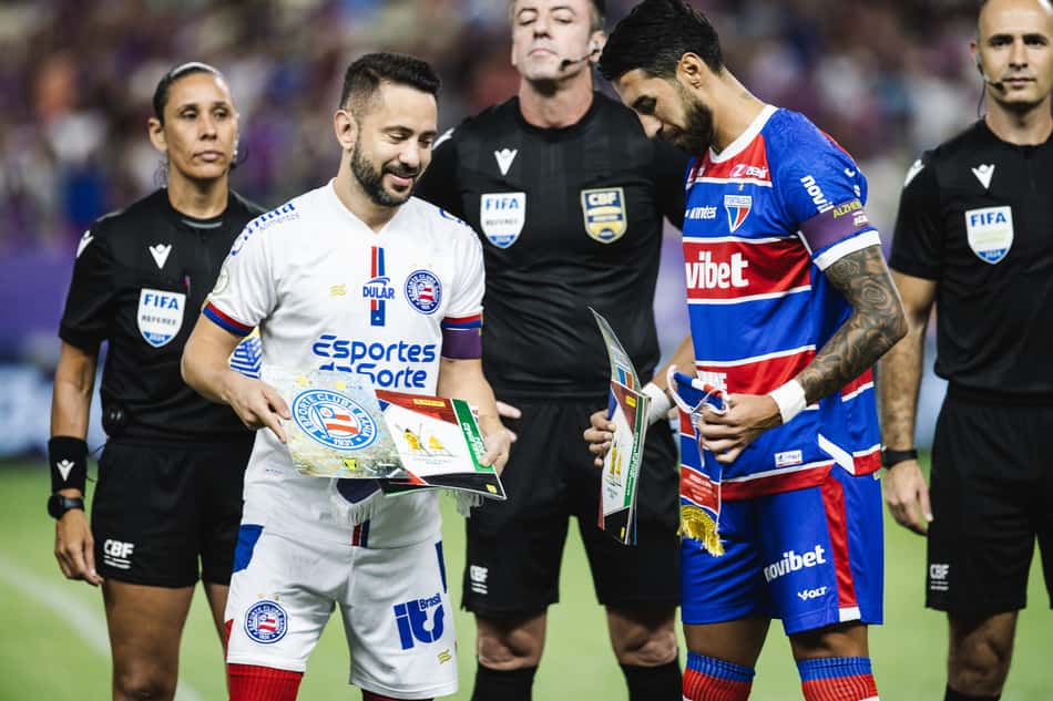 Everton Ribeiro e Lucero antes de partida pelo Brasileirão 2024. Foto: Letícia Martins/ EC Bahia