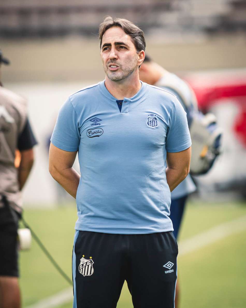 Leandro Zago comandou o Santos sub-20 na Copa São Paulo de 2025. (Foto: Bruno Vaz/Santos FC)