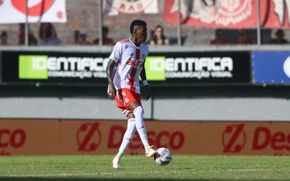 Inter começa o Brasileirão como o Gauchão: com desfalques