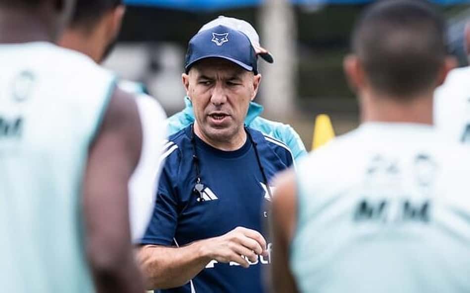 Cruzeiro: Leonardo Jardim promete time que joga para ganhar