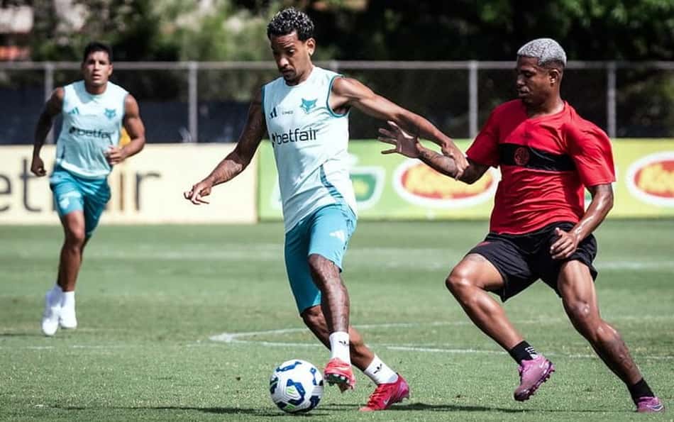 Cruzeiro vence Pouso Alegre em jogo-treino na Toca da Raposa