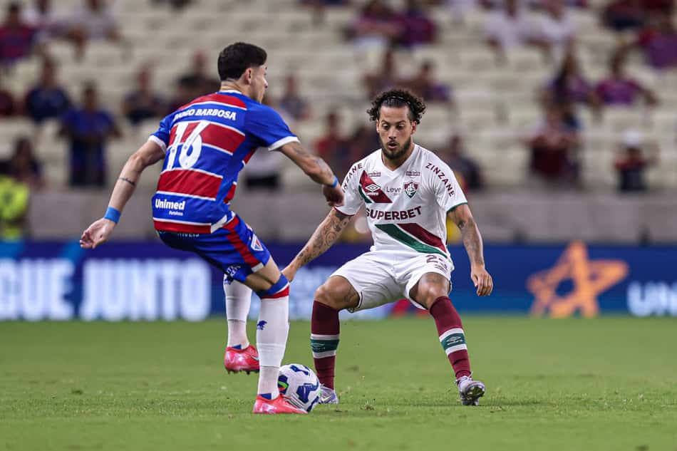 Guga, na partida entre Fluminense e Fortaleza, pelo Brasileirão