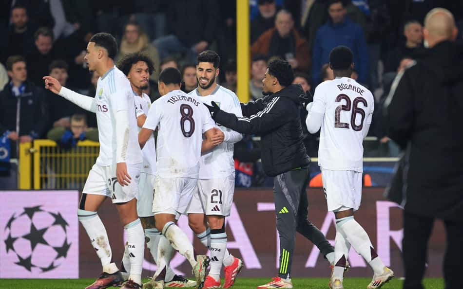 Ex-Real Madrid vira xodó de torcida inglesa; veja o vídeo