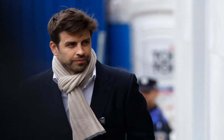 Piqué chora ao se defender em processo judicial; entenda
