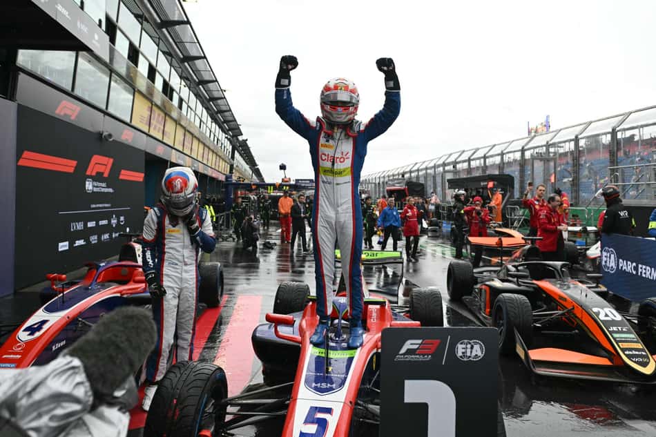 Brasileiro Rafael Câmara vence em Melbourne, na Austrália (Foto: Paul Crock / AFP)