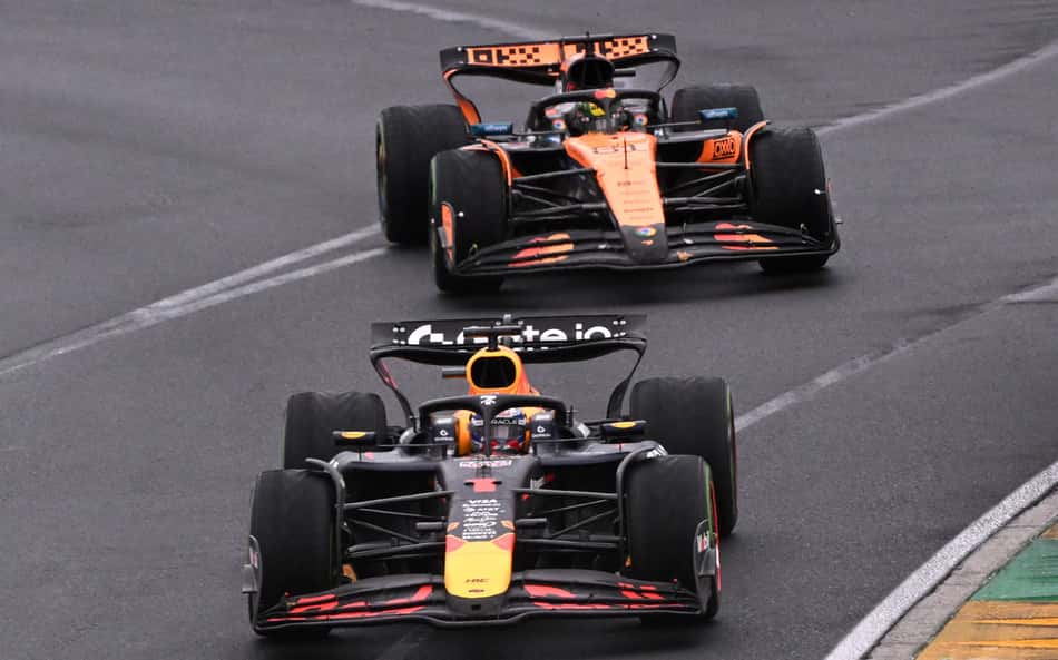 Red Bull diz que desvantagem caiu e fala em 'três a cinco corridas' para alcançar McLaren