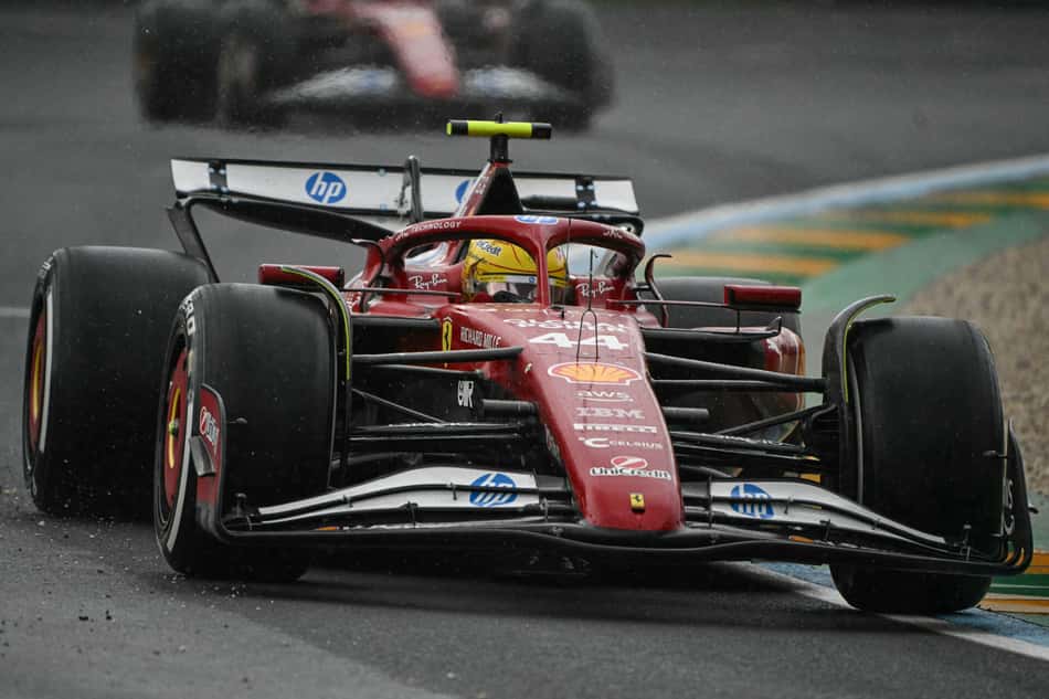 AUTO-PRIX-F1-AUS Hamilton Ferrari