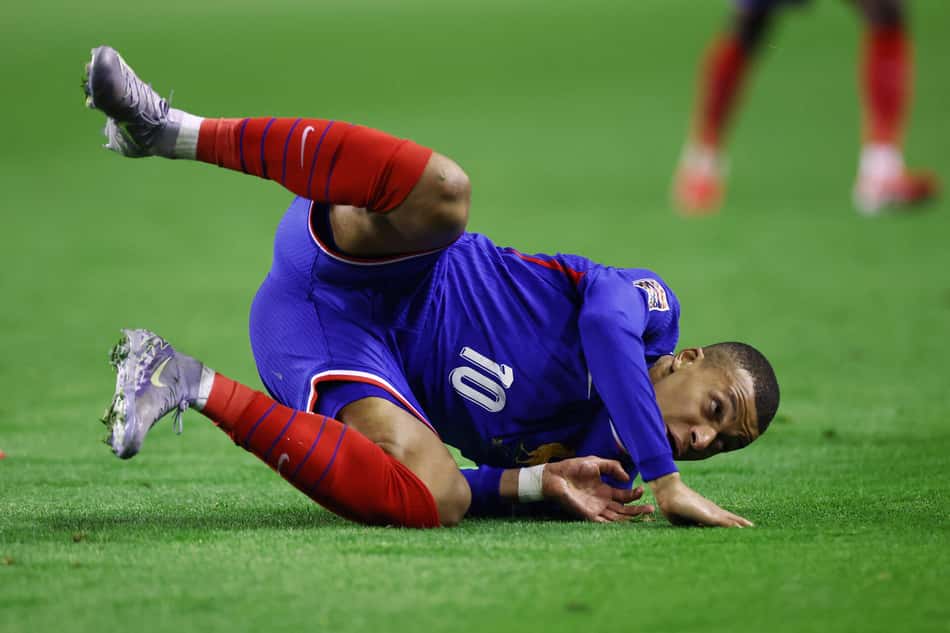 FBL-EUR-NATIONS-CRO-FRA