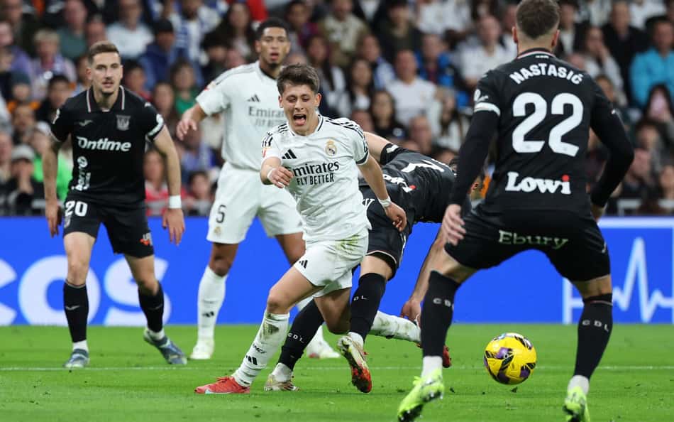 Veja em números por que Real Madrid e Ancelotti estão tão impressionados com Güler