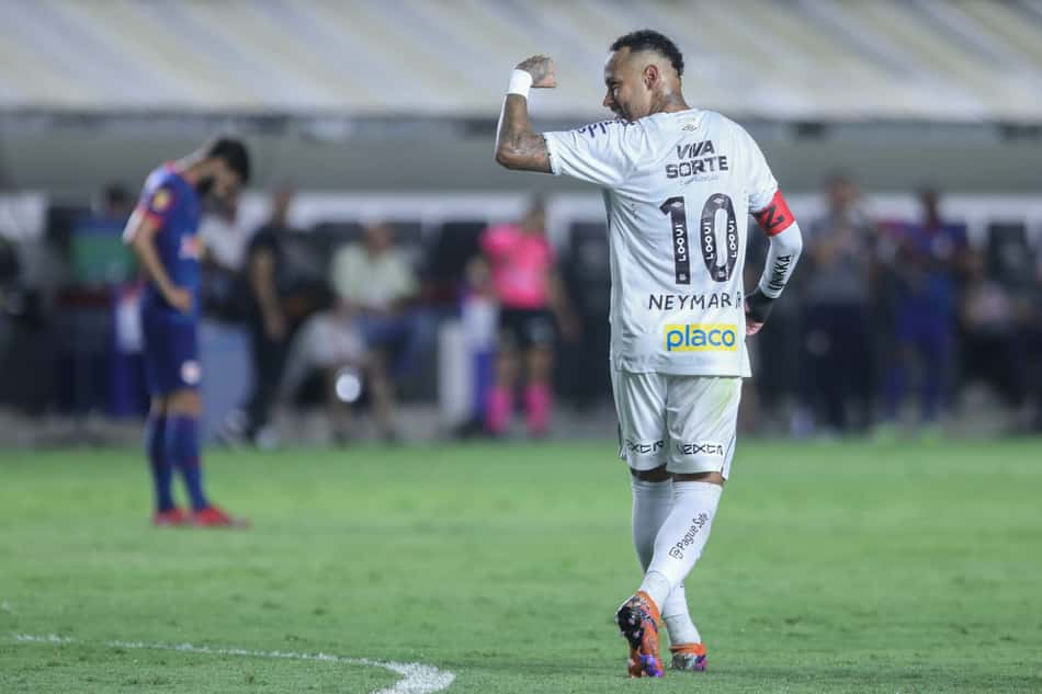 Neymar atuou em sete jogos do Santos depois do retorno à Baixada Santista. (Foto: Reinaldo Campos/AGIF)