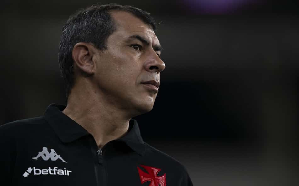 Santos reencontra Fábio Carille na estreia do Brasileirão contra o Vasco