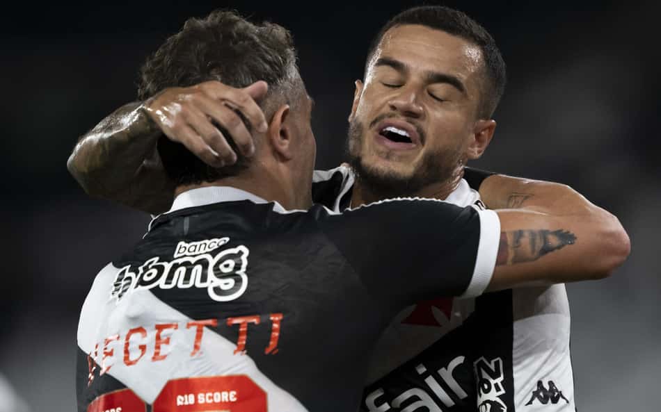 Atitude de Vegetti chama atenção de torcedores do Vasco nas redes sociais