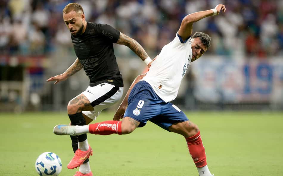 Héctor Hernández comemora primeiro gol pelo Corinthians: 'tirei um peso'