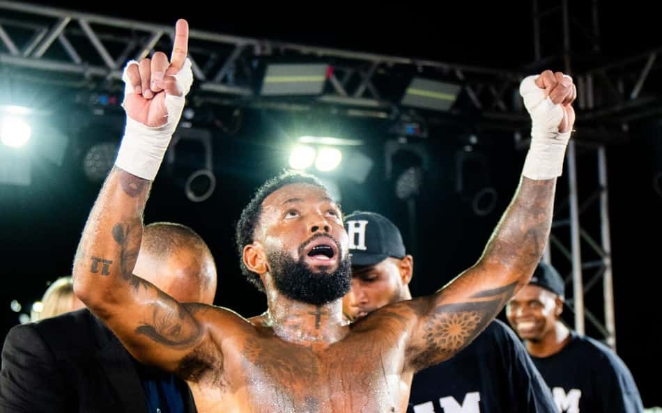 Nego do Borel vence sua primeira luta no boxe e faz novo desafio
