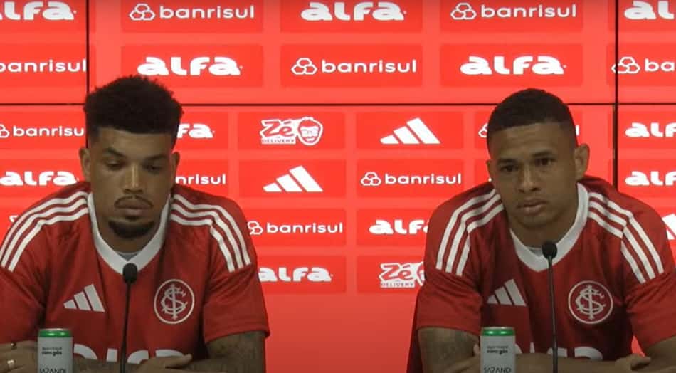 Juninho e Diego Rosa são apresentados oficialmente pelo Internacional. Foto: Reprodução