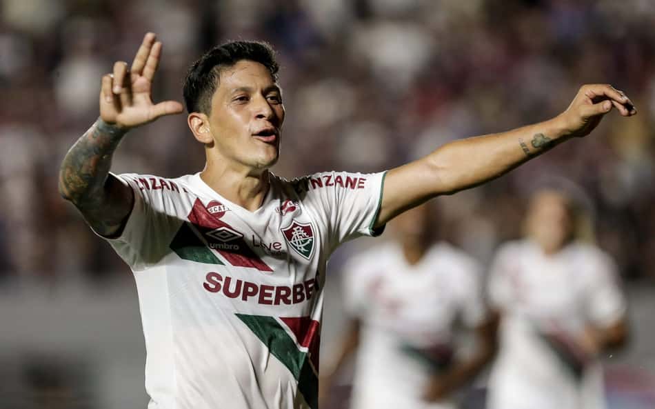 Cano marca centésimo gol, Fluminense vence Caxias e avança na Copa do Brasil