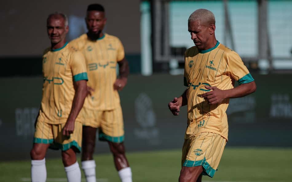 Showbol: com Romário e Djalminha, modalidade está de volta ao Rio de Janeiro