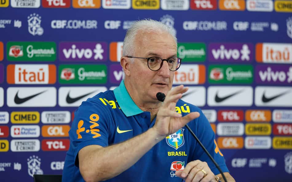 Rizek questiona declaração de Dorival antes de Brasil x Colômbia: 'Problema'
