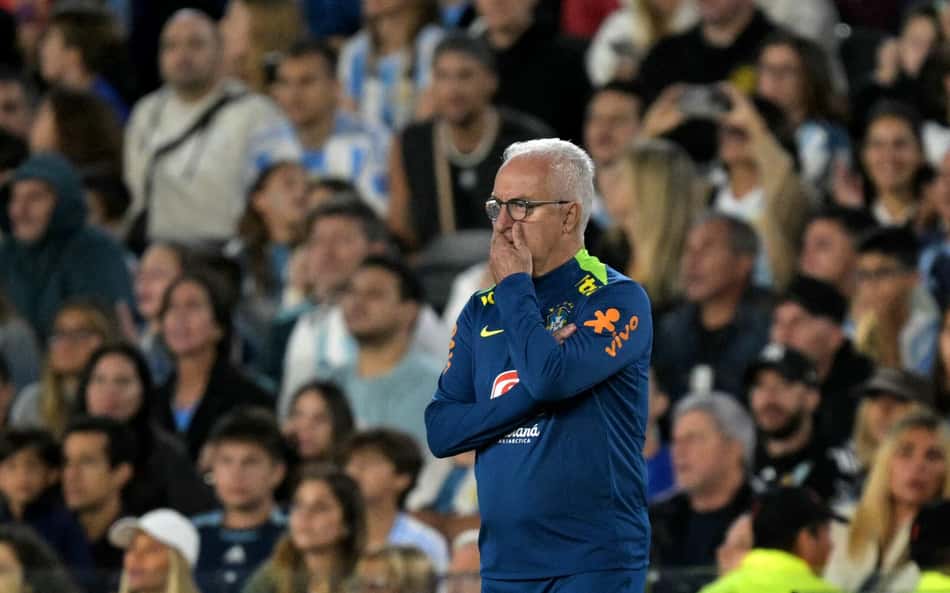 Dorival-Junior-Brasil-Argentina-2-scaled-aspect-ratio-512-320