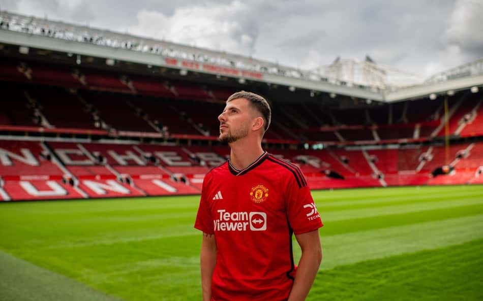 Mason Mount esculachado por ex-Man Utd: 'Um autêntico desastre'