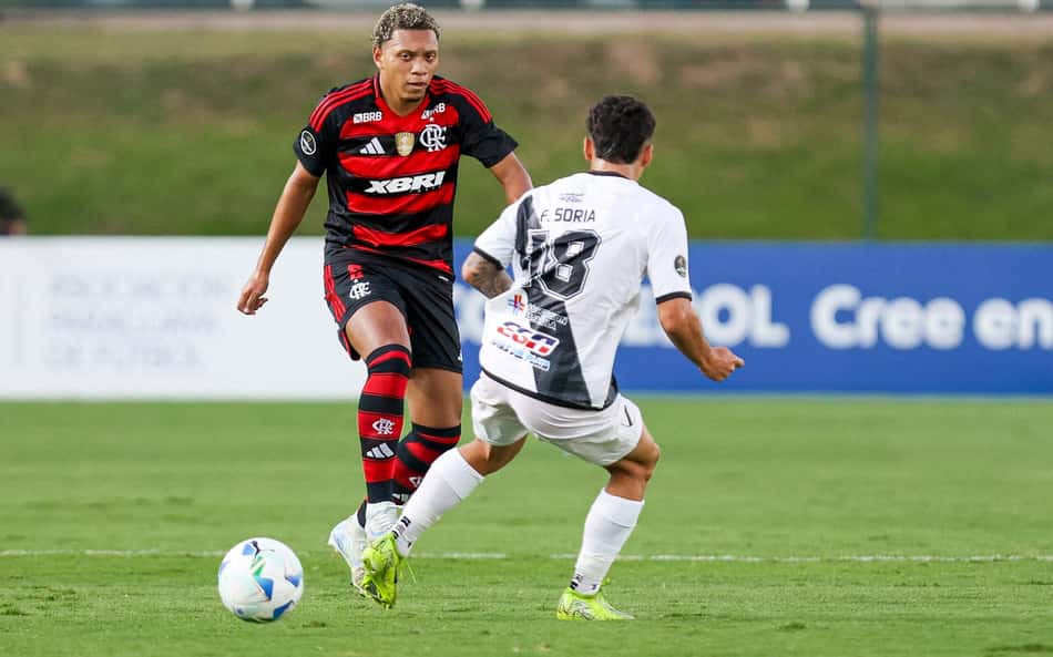 Flamengo sub-20 vence Danubio e é líder do grupo na Libertadores da categoria