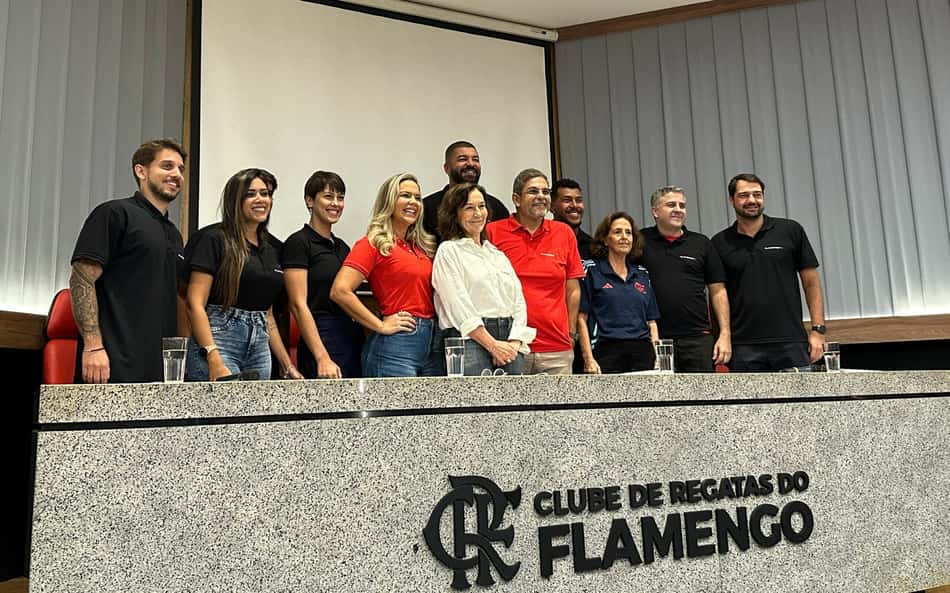 Flamengo anuncia pacotes de transmissão de jogos para o exterior