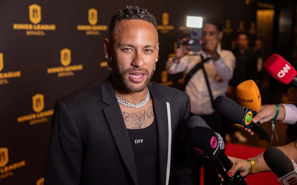 Exclusivo: Neymar, do Santos, acerta com mais um patrocinador